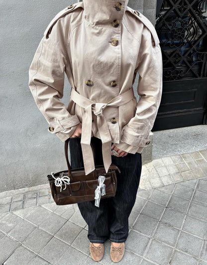 LUMARYA - Gabardina con cuello alto