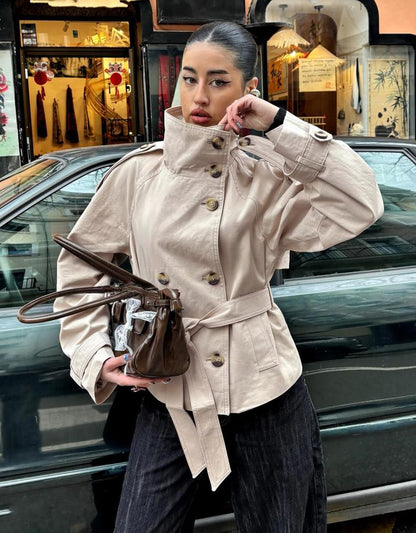 LUMARYA - Gabardina con cuello alto