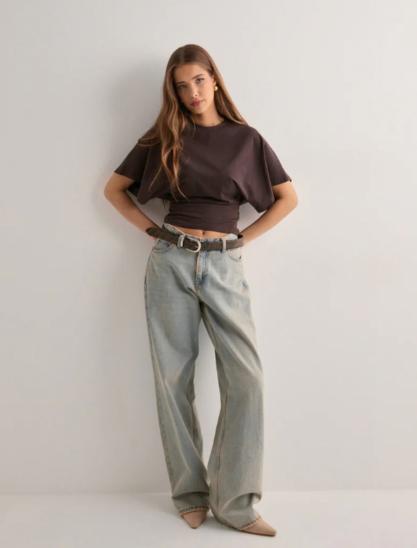LUMARYA ⎹ LOLA SLEEVE TEE