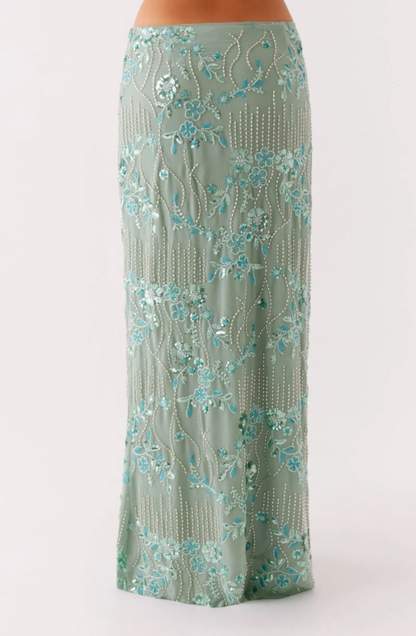 LUMARYA ⎸ Coral Skirt